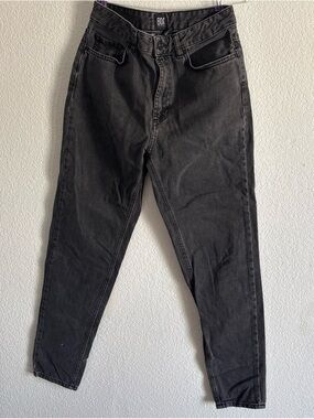 BDG Men’s Slim Straight Black Jeans